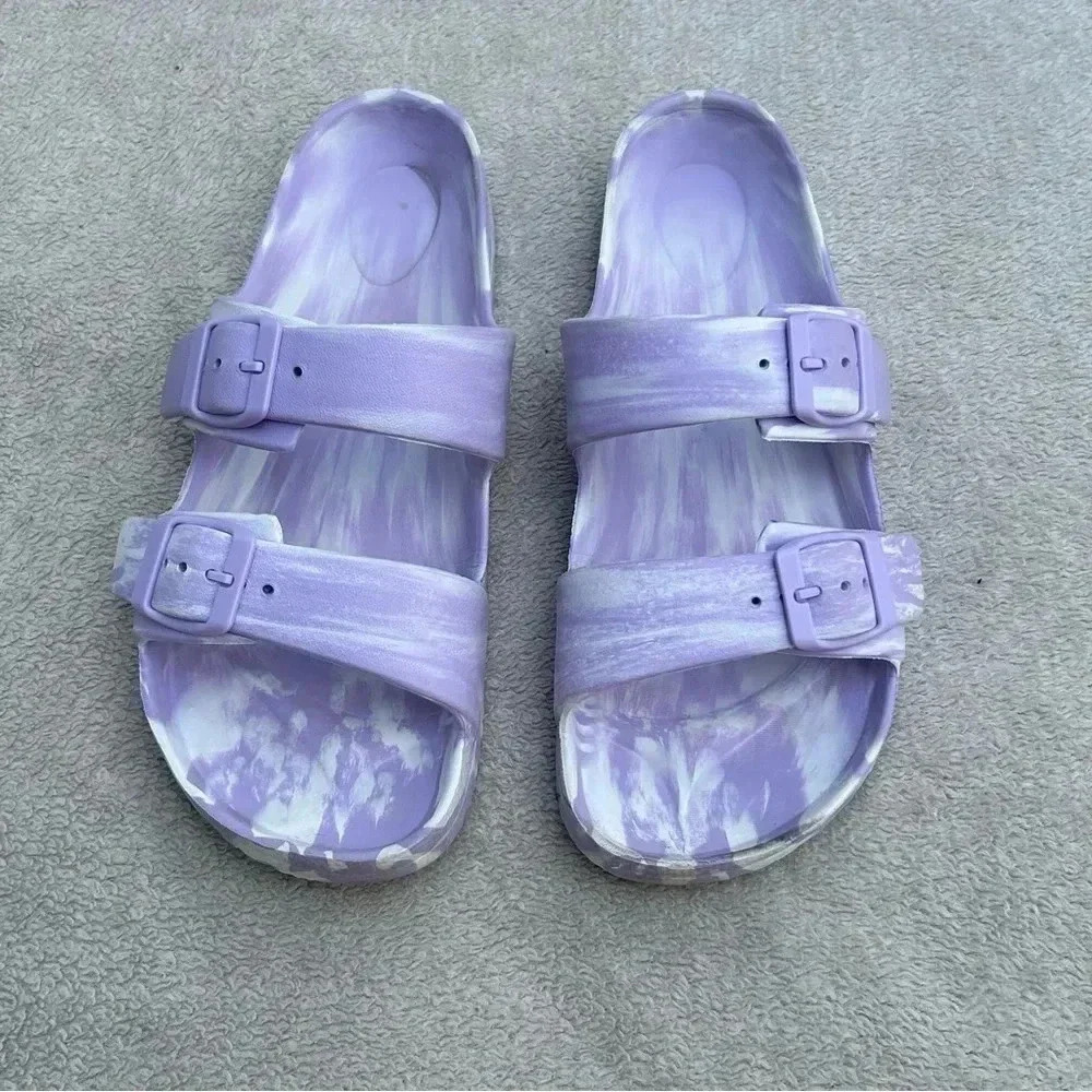 Women’s Size 9 Purple and  White Plastic Sandals